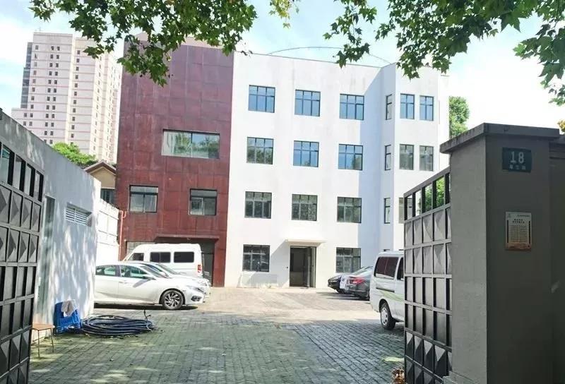 复兴公园里，居然藏着亦正亦邪的黄药师？