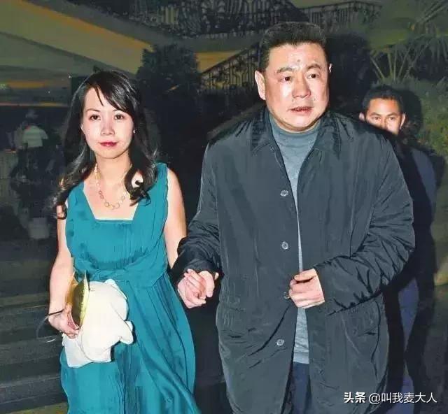 从贫民窟到身价400亿只用了16年,从贫民窟到身价400亿甘比