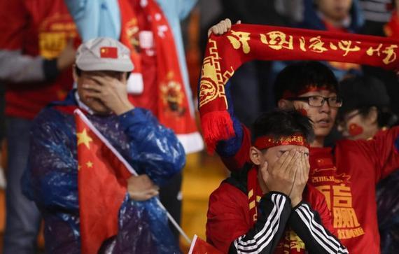 历史上的今天：89年国足遭遇两个“黑色三分钟”