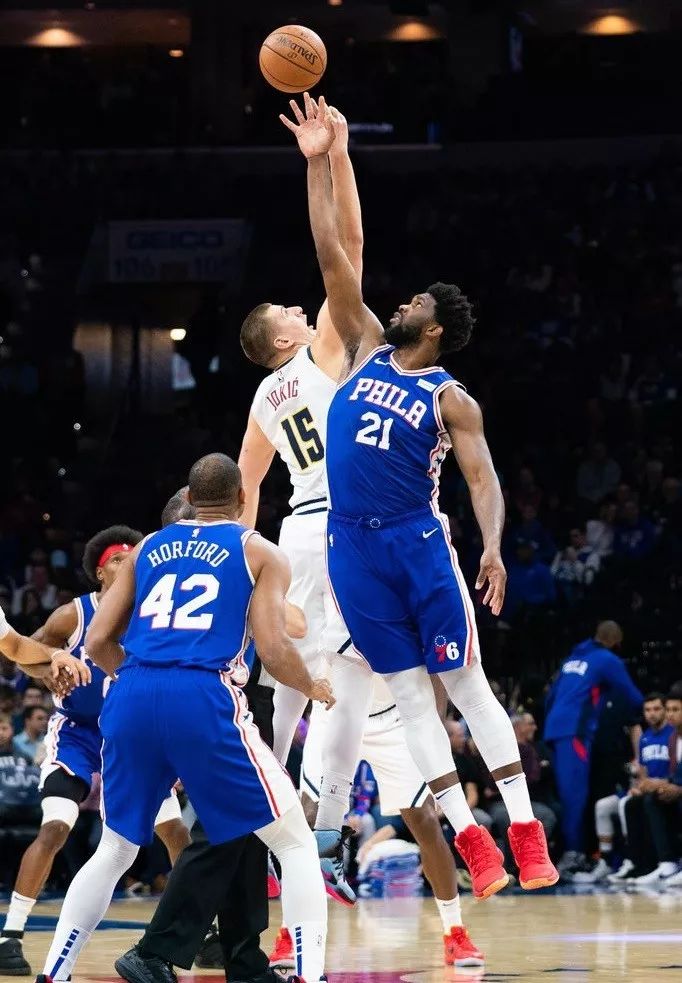 掘金上演18分大逆转全过程,一场惨败却让掘金保留一丝希望