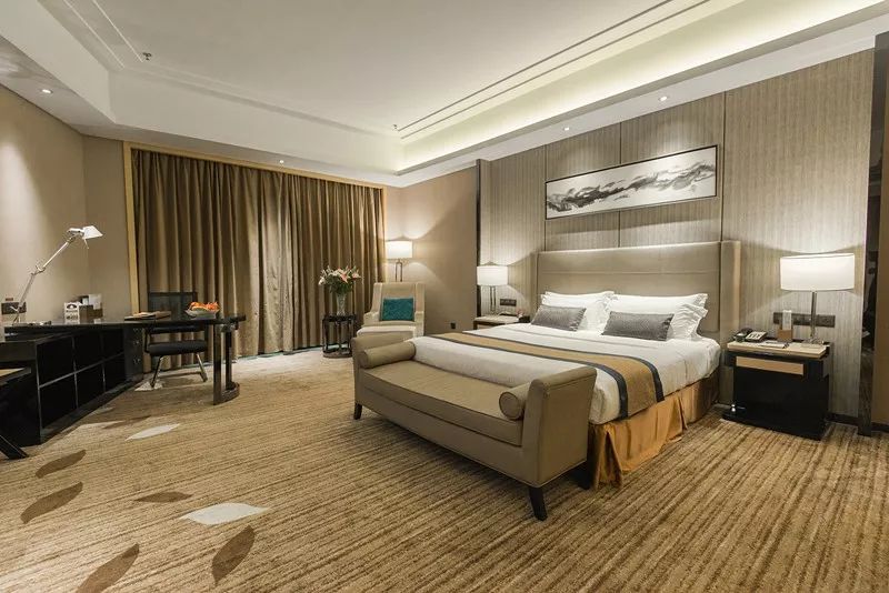 假期度假去酒店玩原来是有道理的，在纽宾凯瓦尔登酒店的一天