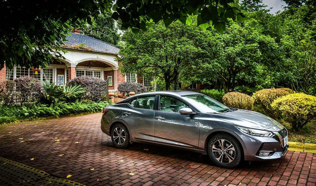 为什么好多人都买轩逸跑滴滴,为什么有些人喜欢买雷凌跑滴滴