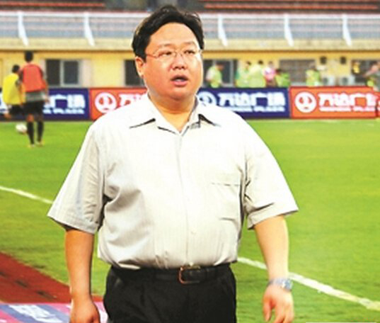 暗流涌动有失公允，“开倒车”导致派系足球重现而不再是足球流派