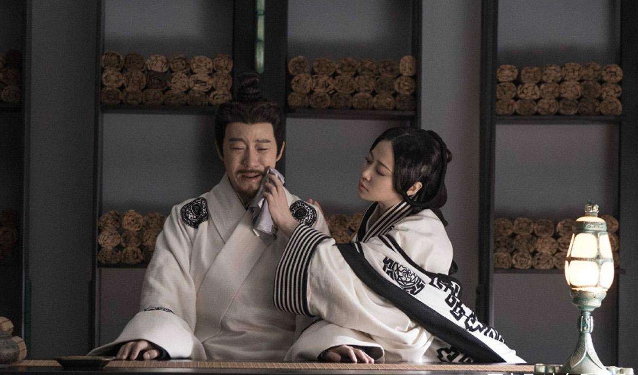 古代正妻死了再娶地位,古代正妻原配