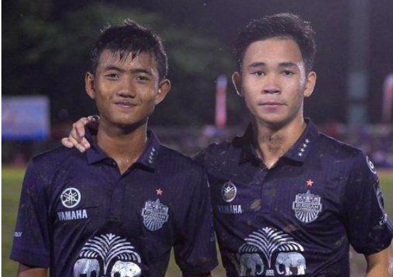 17岁亚洲杯,国足17岁小将梅开二度