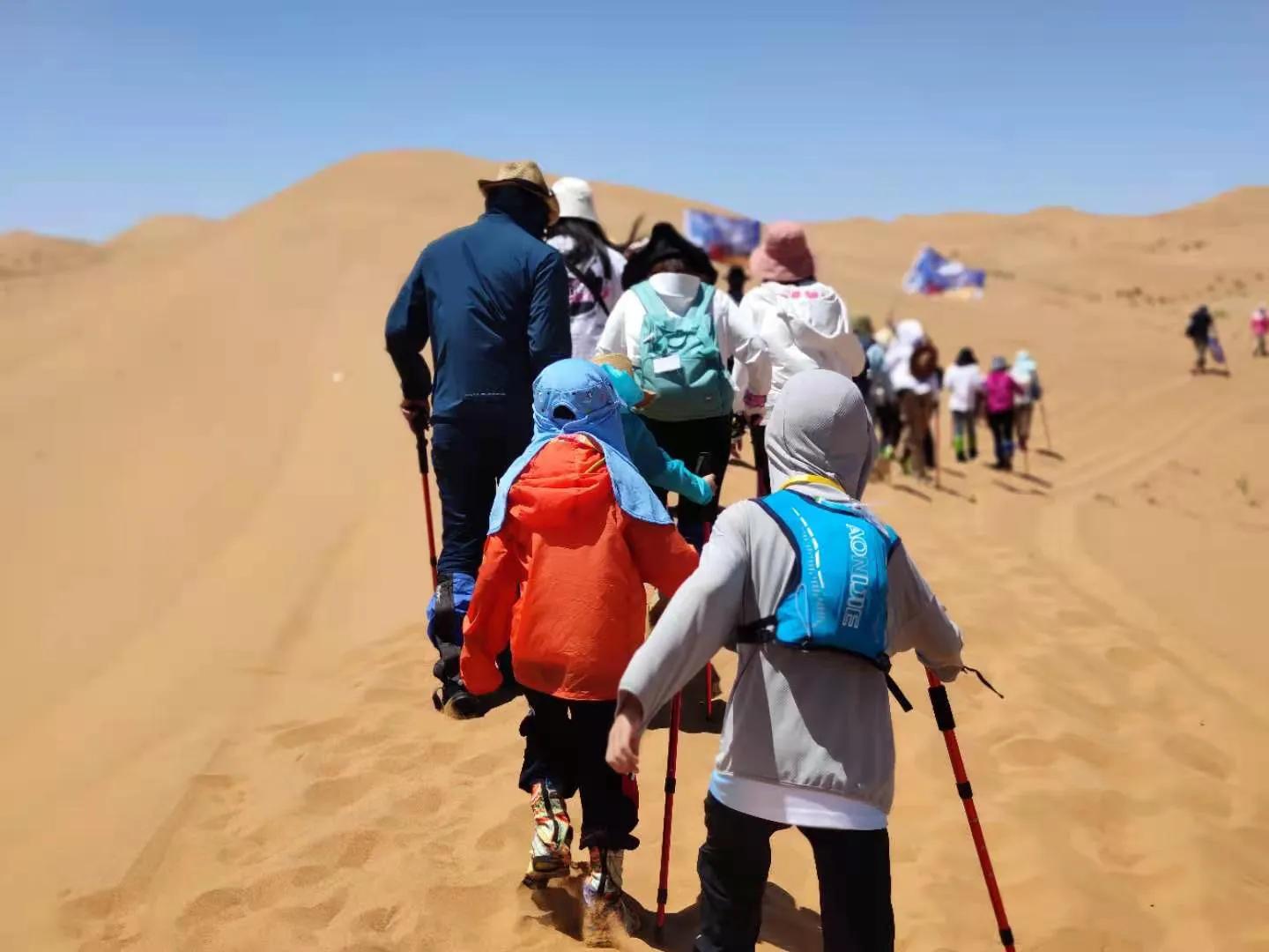 为我们的沙漠徒步画上圆满的句号