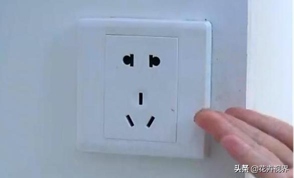 插座松动充电接触不良怎么修,墙上插座松动处理小视频