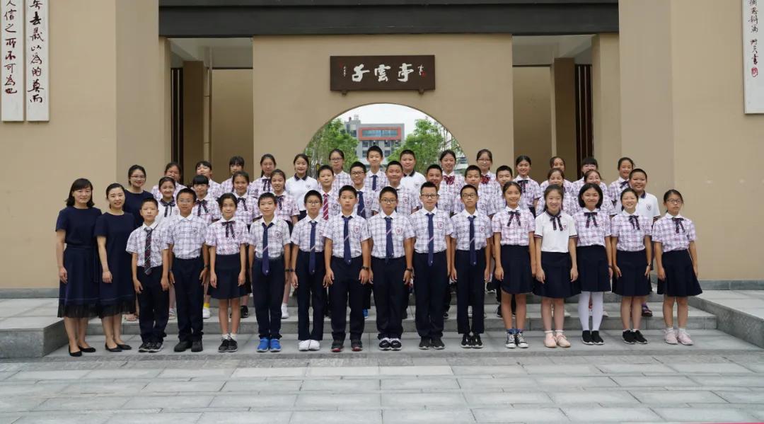 忍不住回想，少年的舞和歌。美如西川汇的你，值得世上最贵的奖杯