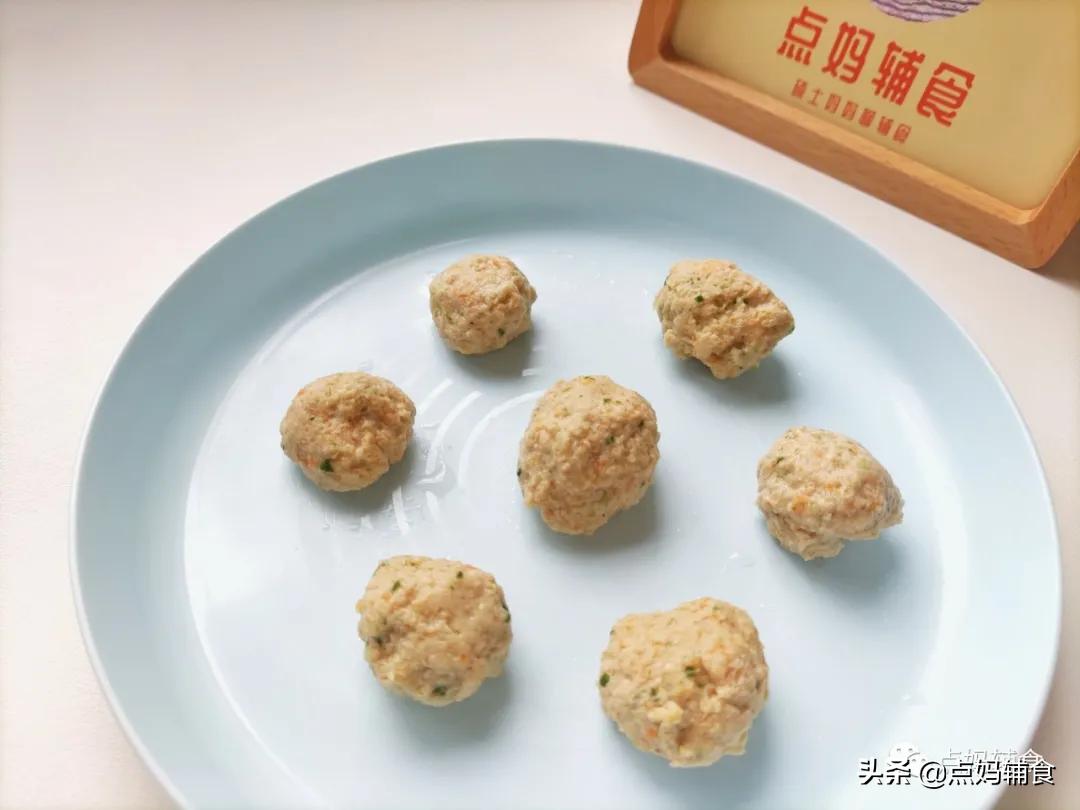 8-9个月宝宝辅食食谱,8-9个月宝宝刚开始做辅食关注事项