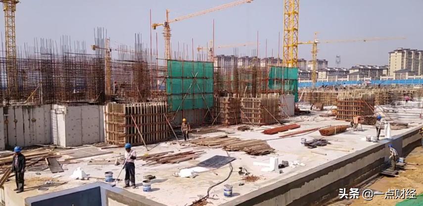 “大船弃儿”：房二代没有时代的故事