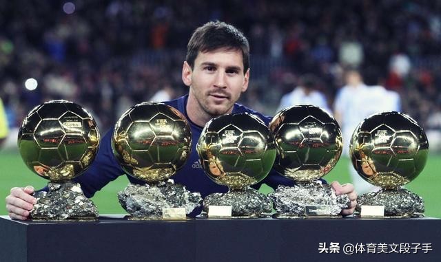 说一句关于足球的文案,关于足球的人生经典文案