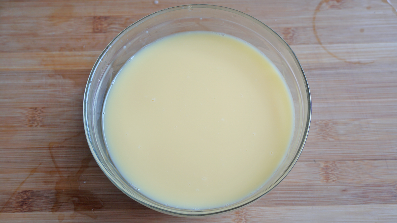 女人四十岁后多吃这三种食物,女人到30岁常吃6种食物可年轻