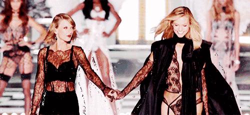 维密秀时尚,维密秀场超模燃爆全场