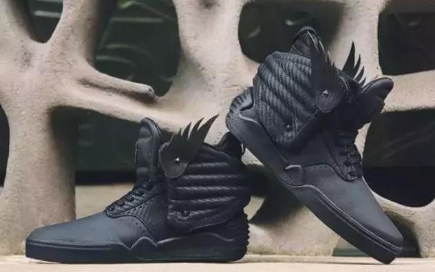 特步收购了哪五个品牌,特步去年卖得最好的鞋