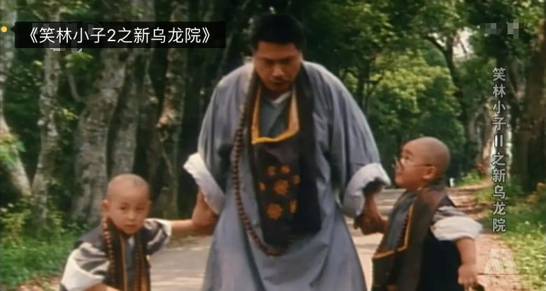 少林足球吴孟达被踩头幕后,乌龙院吴孟达被扔石头