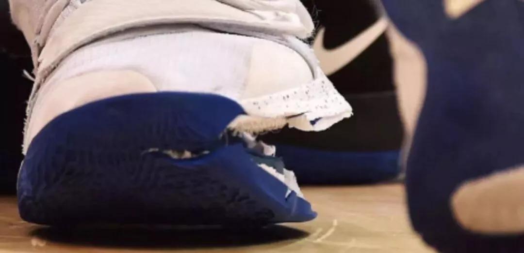 目前球鞋最值得入手nike,最不值得买的球鞋nike