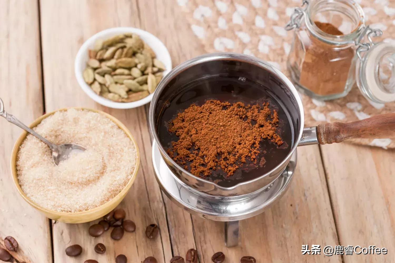 正宗的传统土耳其咖啡制作方法