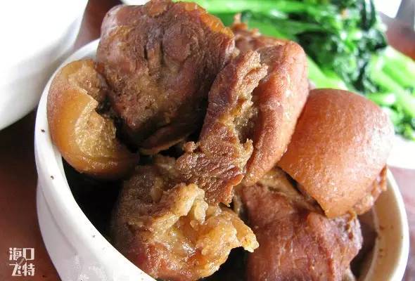 猪脚饭陪海口人长大，海口人陪猪脚饭老去