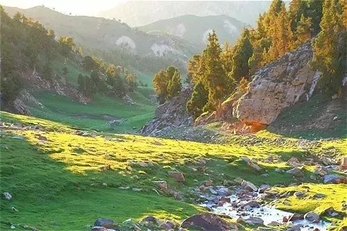 这条最“咸”最彩的公路，治好了我*藏西**的病，解掉了我*疆新**的毒