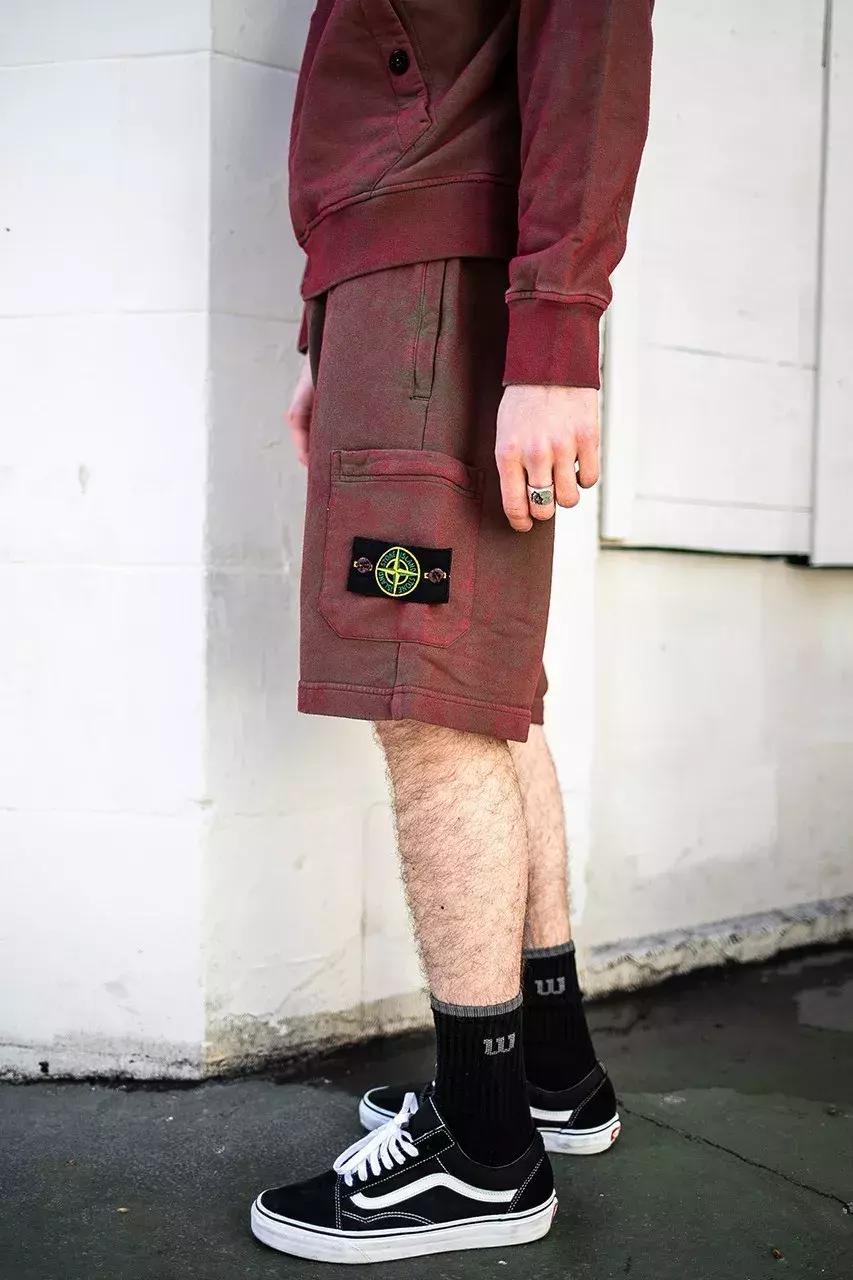 supreme施华洛世奇联名款,supreme卫衣100元