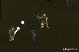 拿到球之后的正确处理方式,当你拿球背后有人怎么办