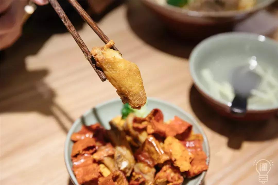 一口气开了三家火锅,一口气连开六家店