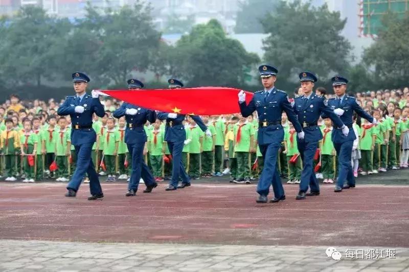 都江堰市职业中学开学时间,四川省都江堰市锦堰中学开学