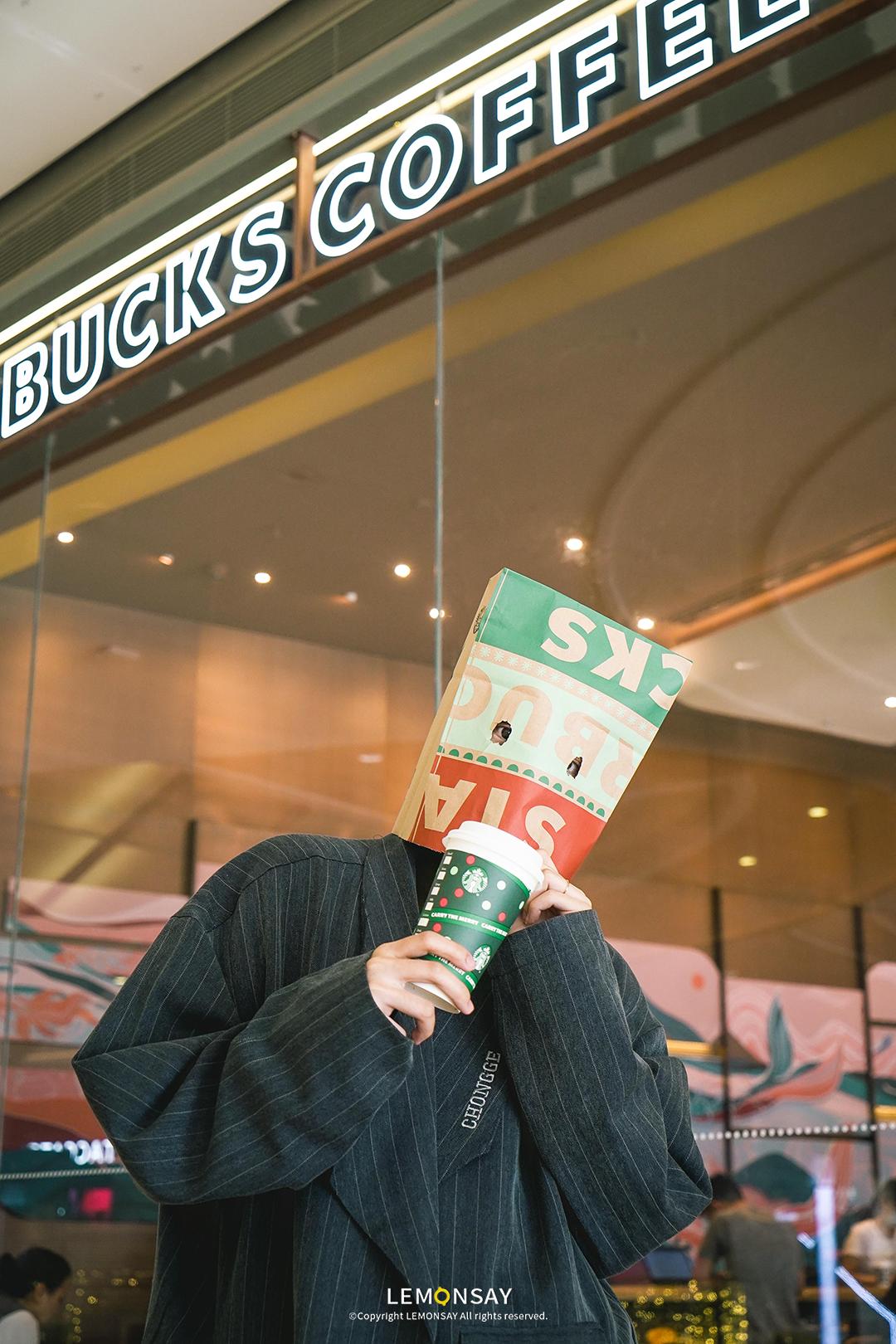 星巴克新品圣诞系列 (星巴克2017圣诞节新品)