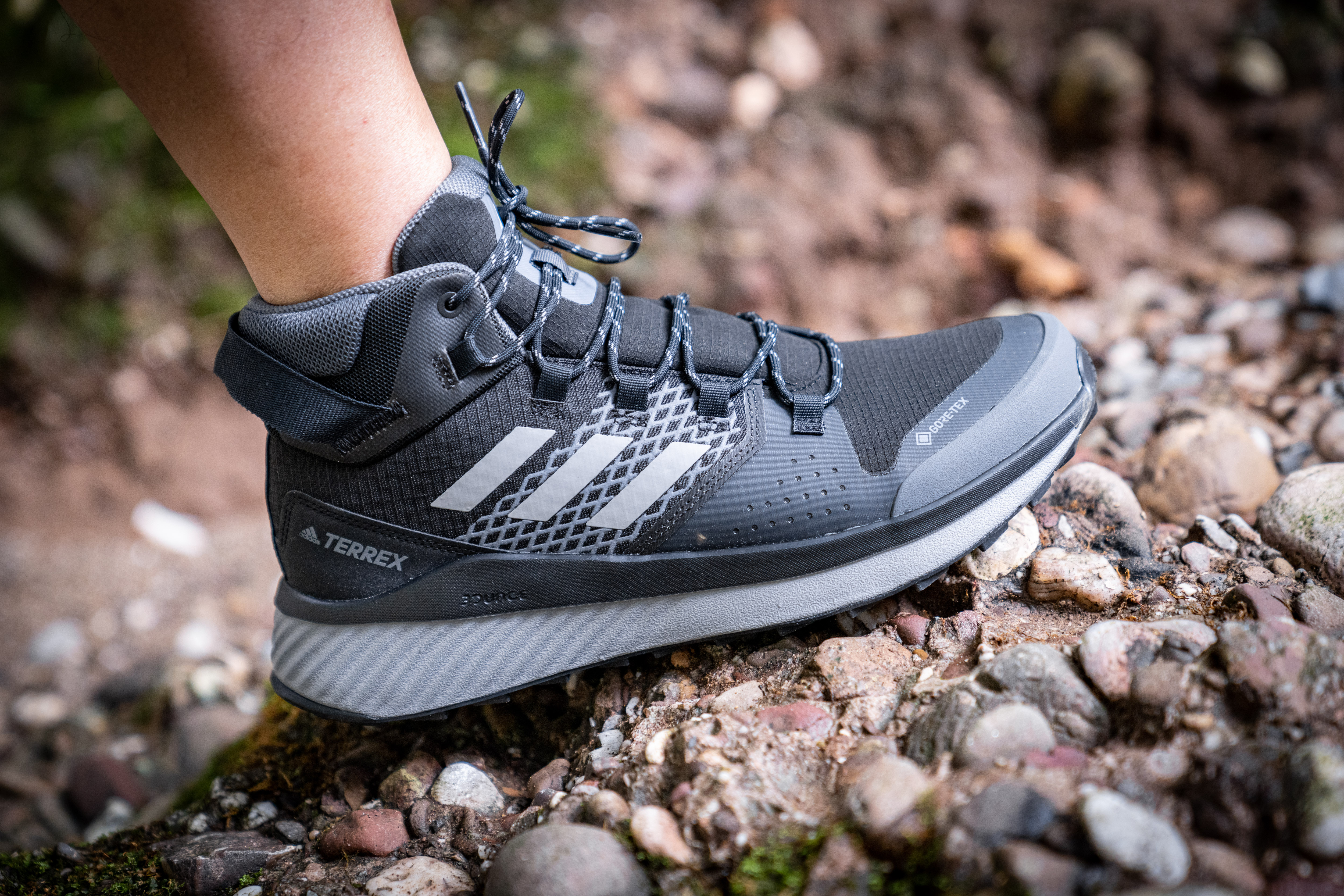 adidasterrex鞋子防水吗,adidasterrex徒步鞋测评