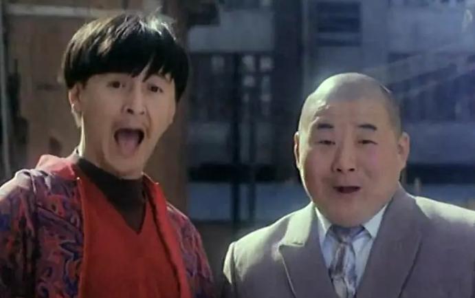 对程蝶衣恩将仇报的小四，27年后已两鬓斑白，但气质仍然如兰