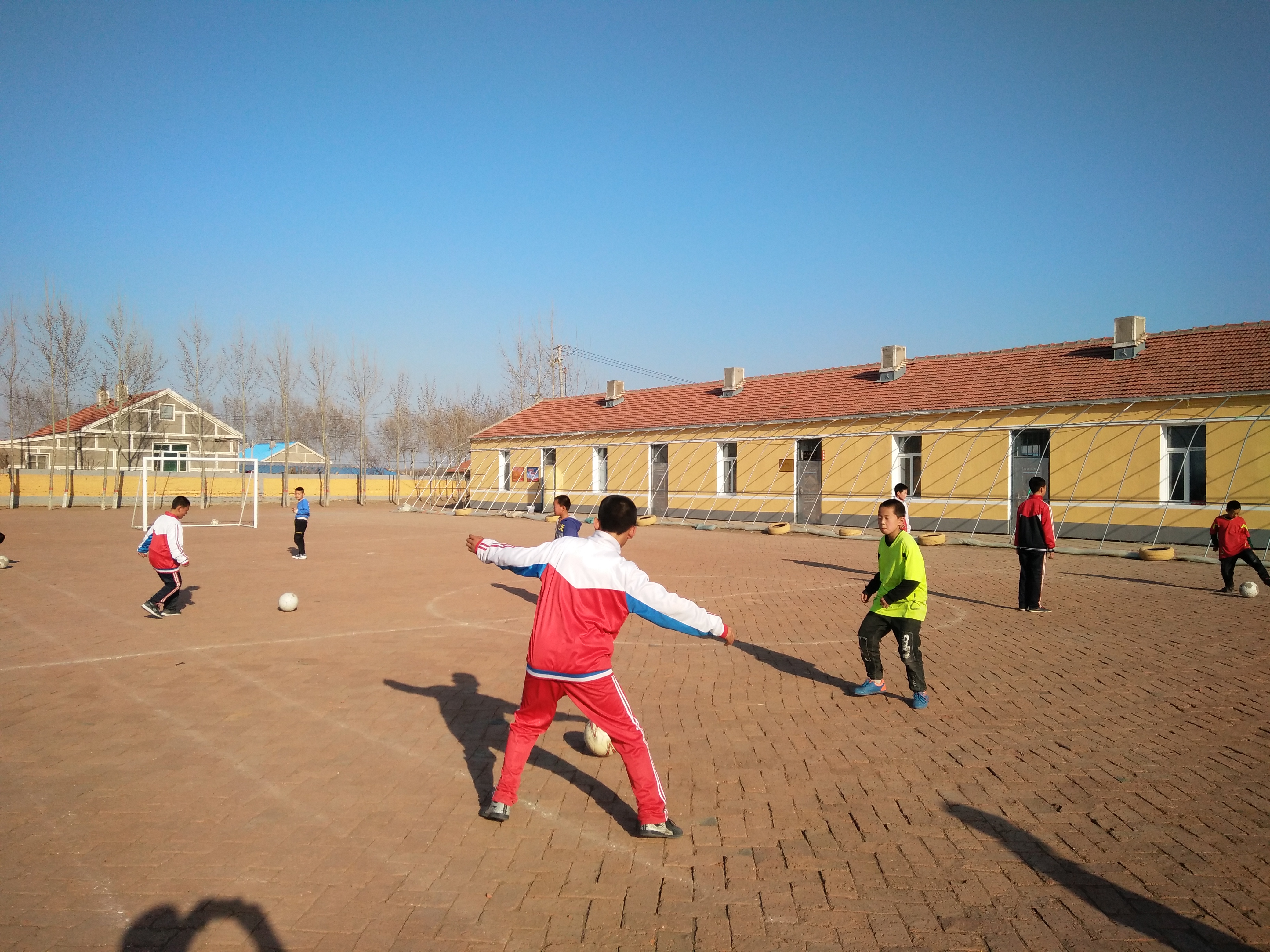 中乙长春足球队,乡村小学足球队