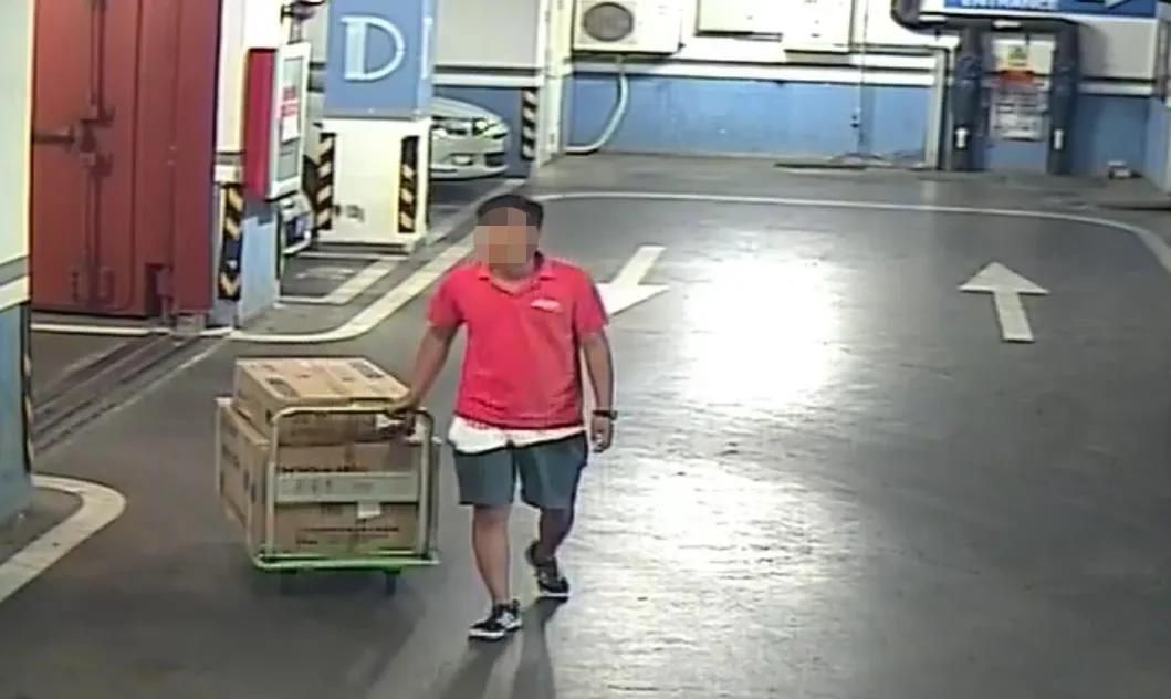 燃气工诈骗案件,煤气灶诈骗案例