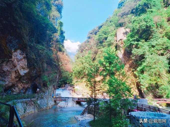 四川温泉最好的地方推荐,四川哪些天然温泉最好玩