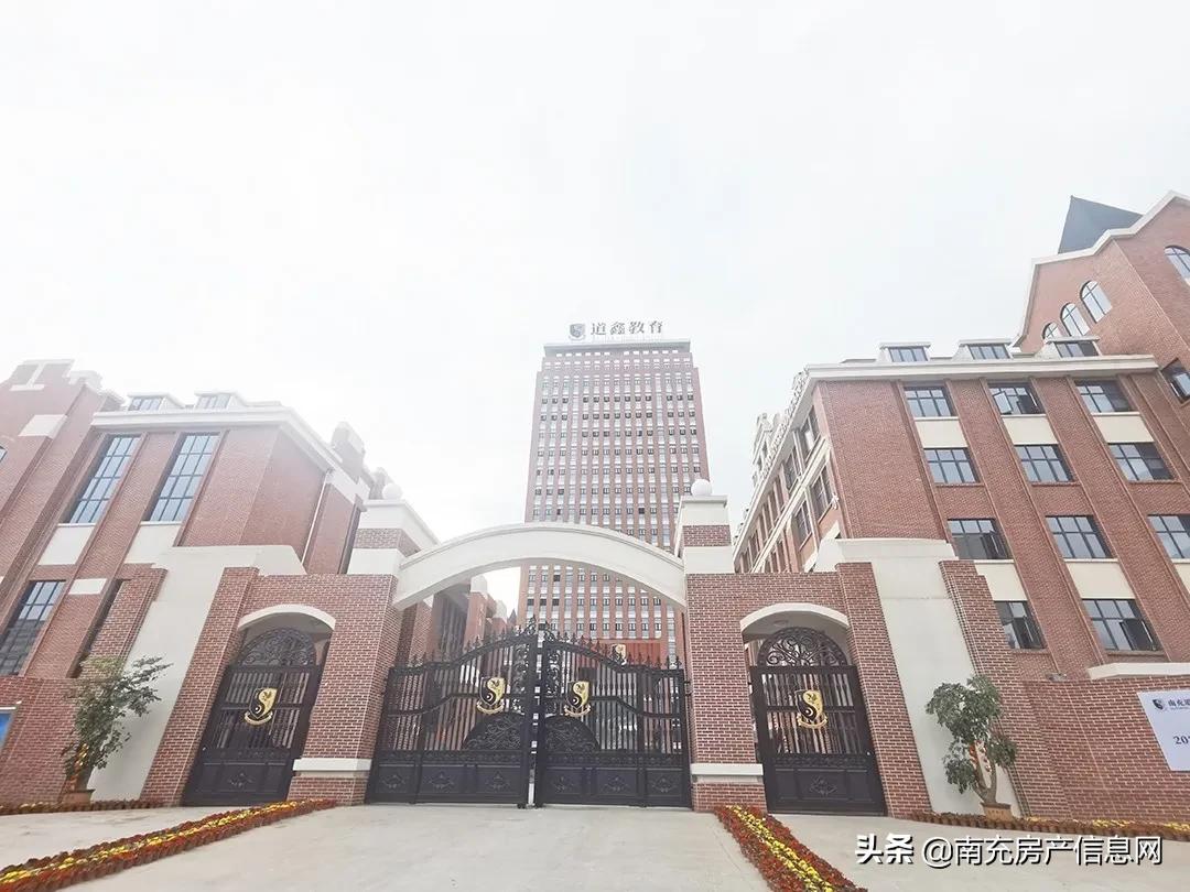 白马新城的三所学校让你感受到进度的参差