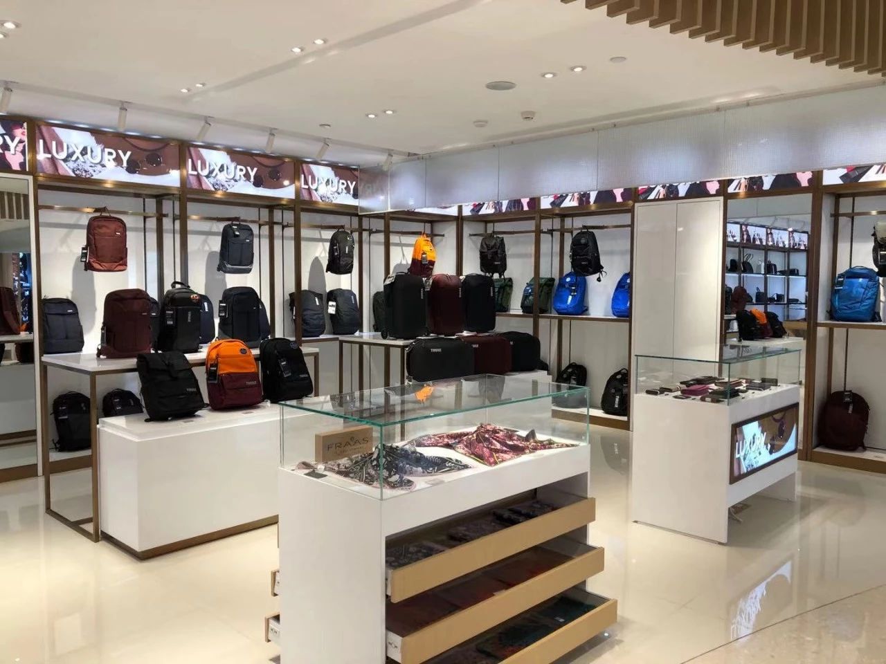 浙江lv免税店,lv古驰香奈儿