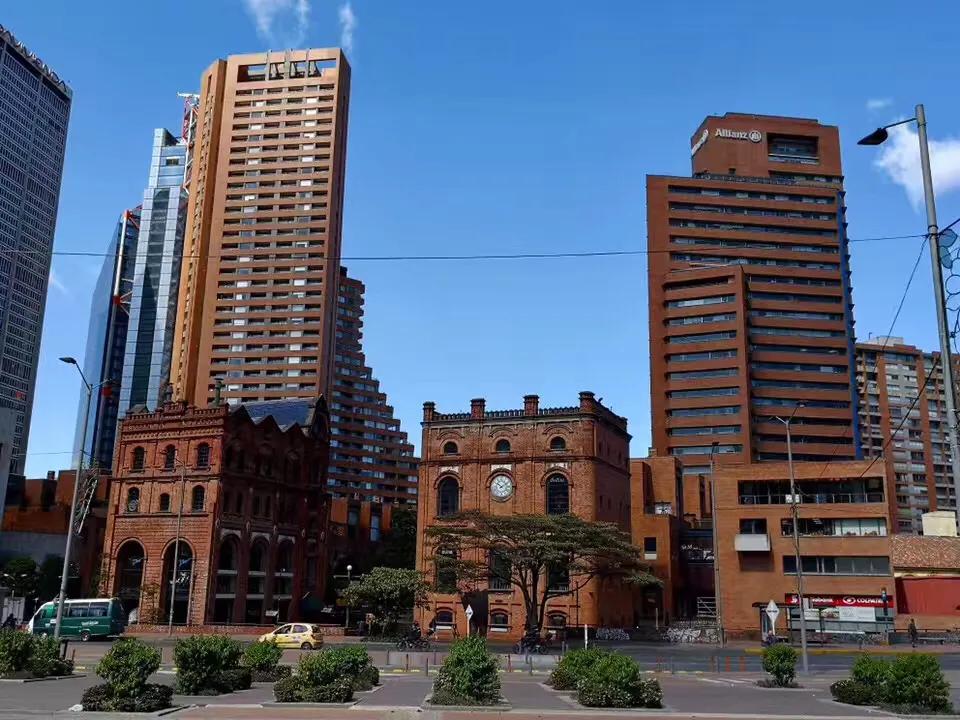 哥伦比亚波哥大游玩,南美哥伦比亚首都圣菲波哥大市