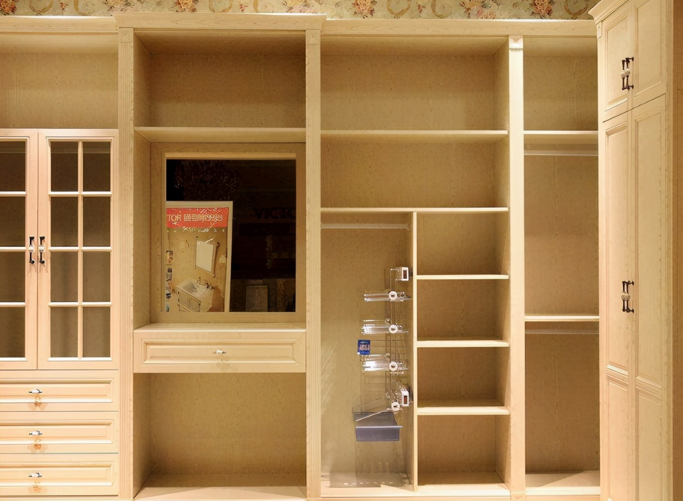 实木指接板有哪些缺点,新床实木味道太大怎么办