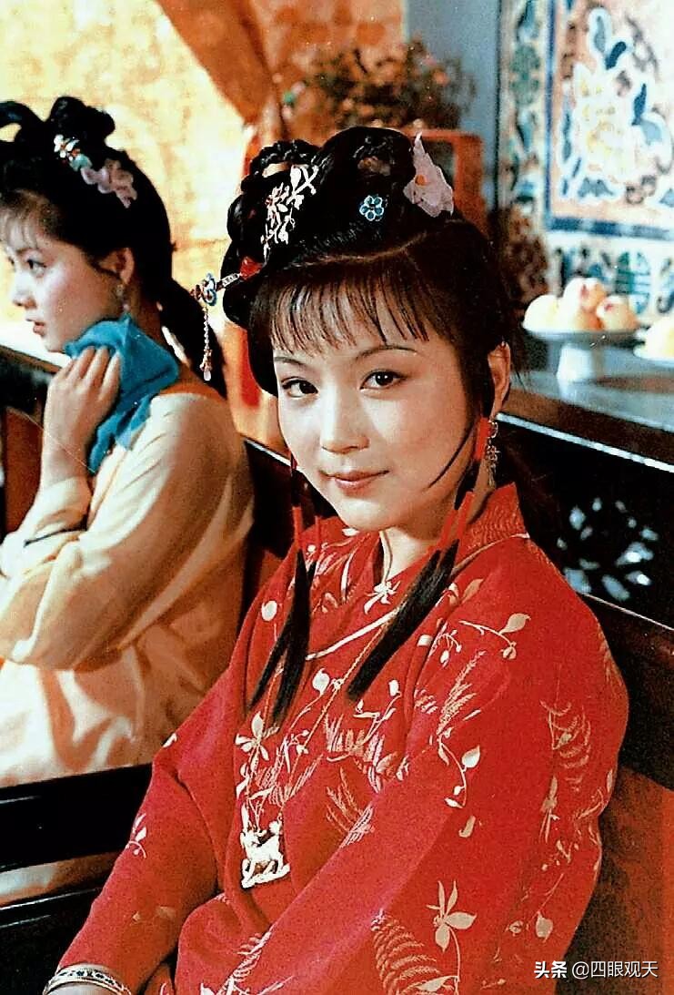 冷眼看红楼书籍,黛玉冷眼看红楼