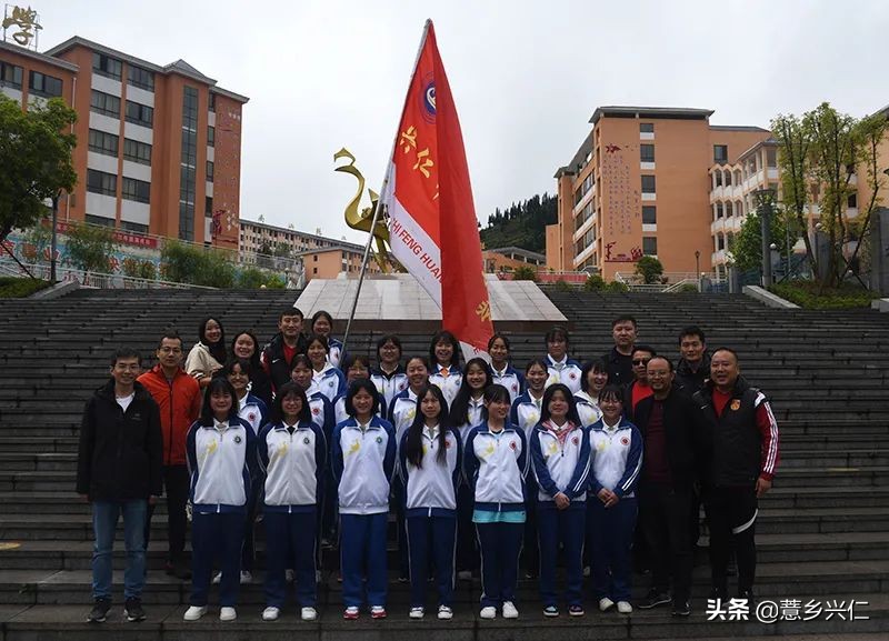 凤凰初中生联赛,凤凰县中小学比赛