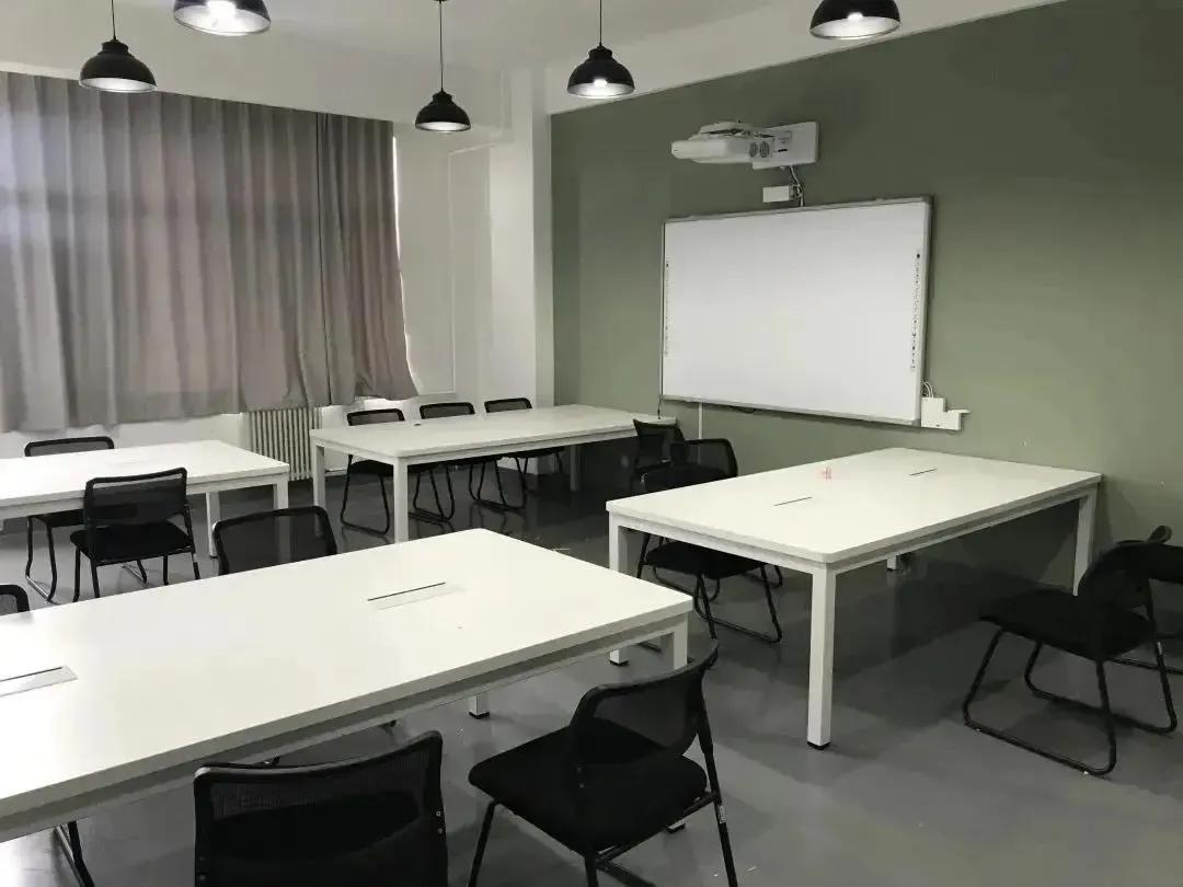 北京国际艺术学院,深圳国际艺术学校