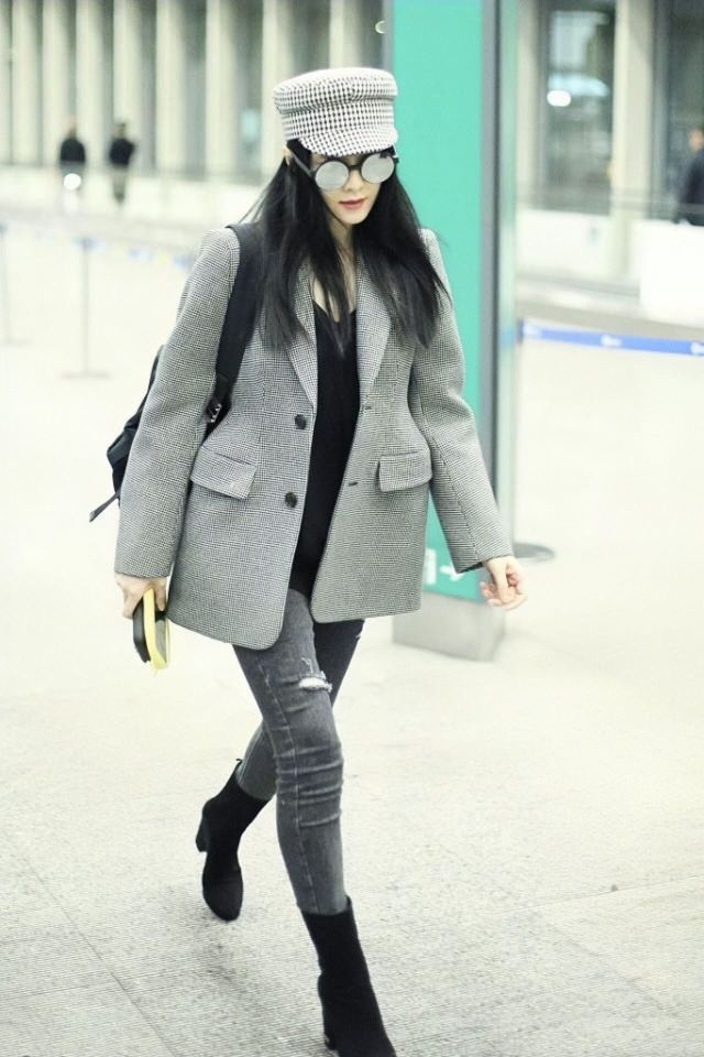 范冰冰开叉裙穿搭,范冰冰身材曼妙俏皮可爱