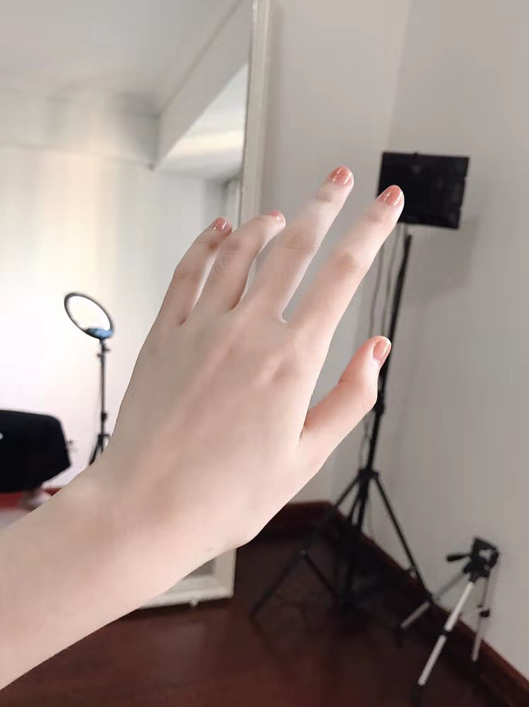 秋冬不粘腻保湿霜,冬季手霜补水保湿不油腻