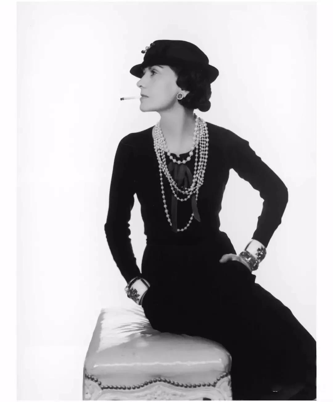 巴勒松：你不过是我的玩物，香奈儿：你不过是我成功路上的工具