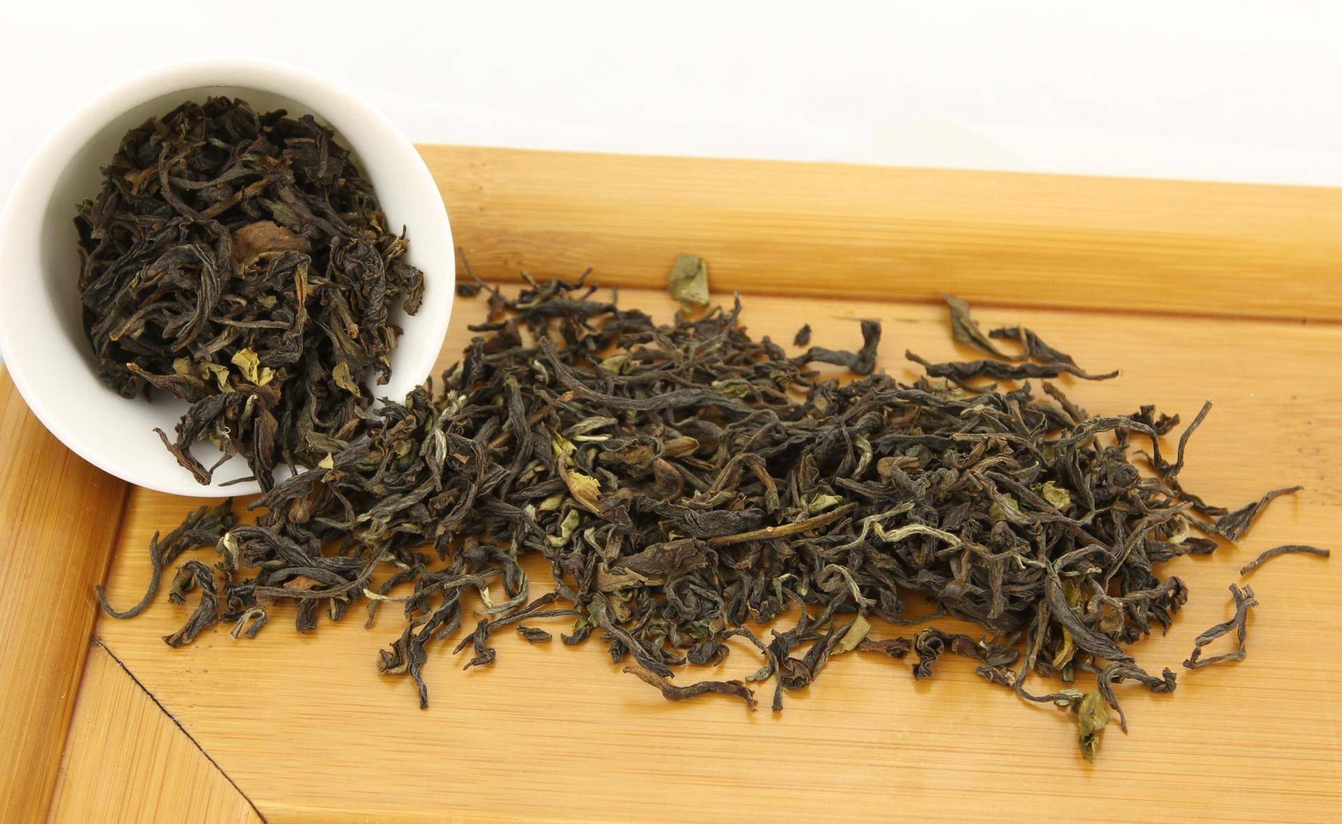 印度疫情加重，顶级茶叶烂在地里没人采，大吉岭茶农损失超2亿