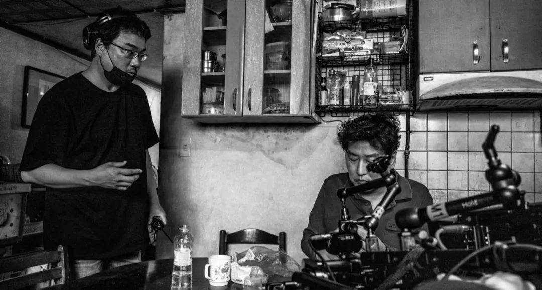 不管你服不服我是服了原版,不管你服不服视频