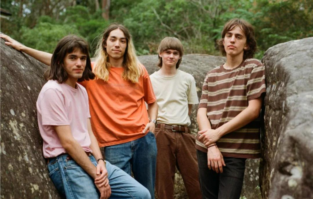 玩乐队一定要专业吗,玩乐队有出路吗