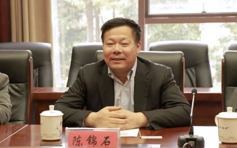 南通低调富豪：穷小子白手起家，致富后投身慈善，积极建设家乡