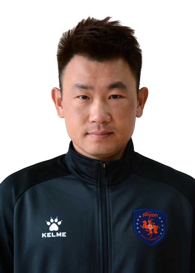 青岛海牛足球队球员名单,2021青岛海牛足球队