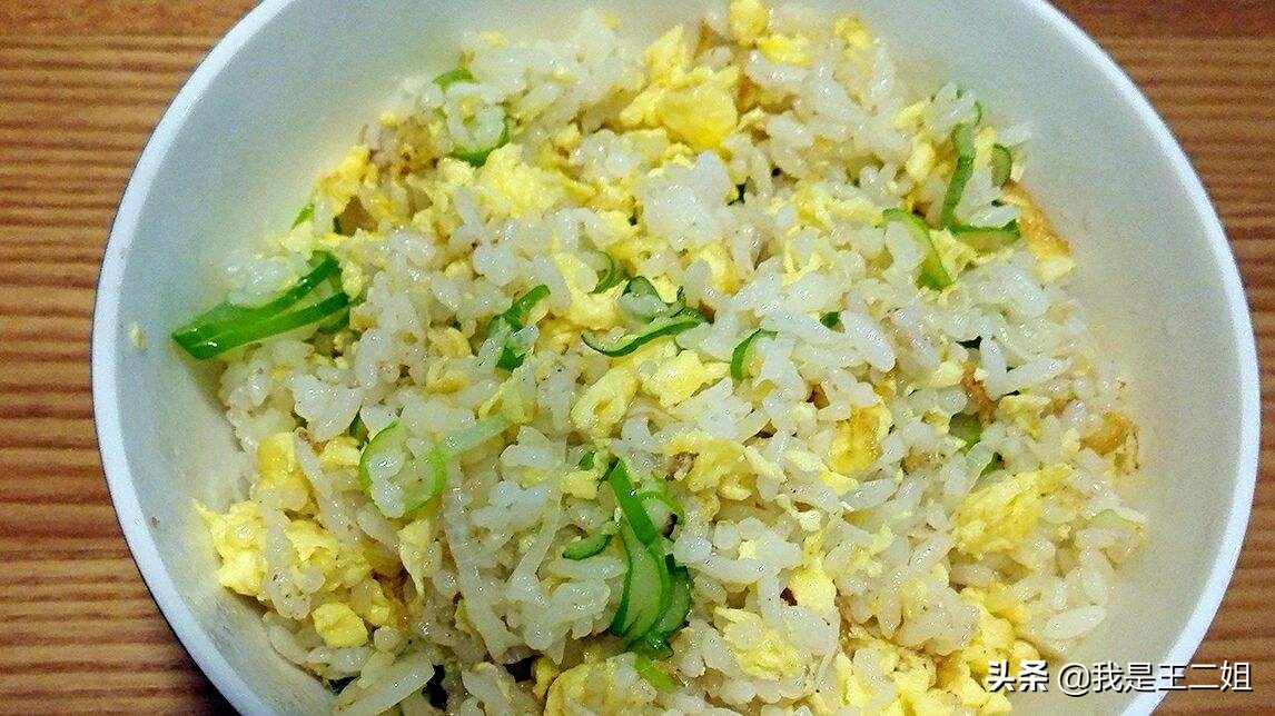 讲好一个蛋炒饭的故事，70后农村大叔，年入二十万