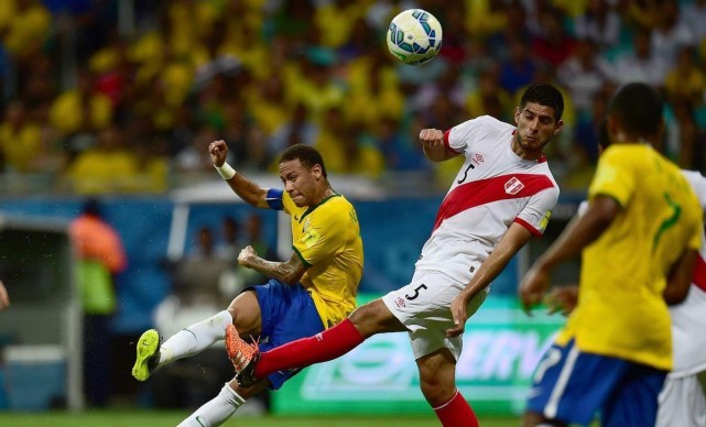 梅西决战内马尔争第一冠！7:55开始，CCTV5直播：秘鲁VS哥伦比亚